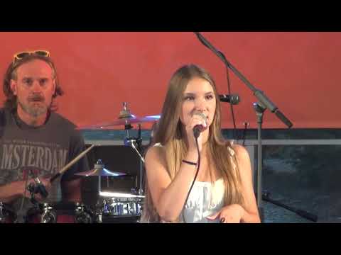 Docela kapela  - The Final Countdown