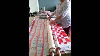 Easy quilt basting using the noodle method