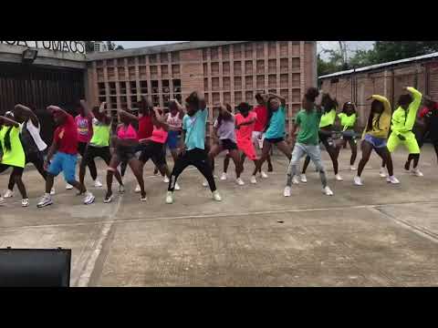 Coreografía Salsa Choke