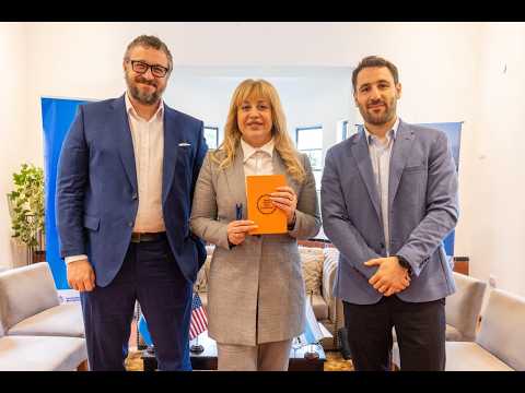 San Miguel de Tucumán recibe a referentes de Bloomberg