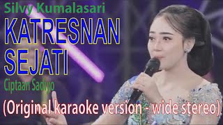 Download lagu KATRESNAN SEJATI - Silvy Kumalasari -  Sadiyo - Original karaoke version   - wide stereo mp3