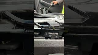 2015-2018 Ford Edge  no key dead battery  put in neutral shiftlock override #shiftlock #mechanic