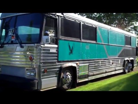 Tour or church bus for sale in Six Mile,SC $14,500.00 Nice looking bus..
