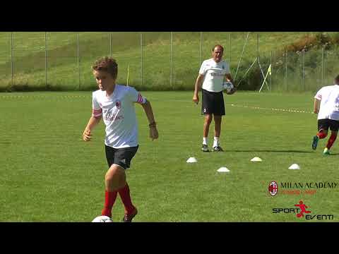Guide and exchange of the ball - Walter de Vecchi - AC Milan Academy Camp!