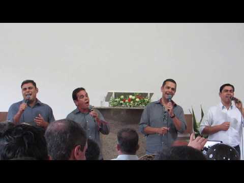 Quarteto Lírios dos Vales: Tocou me ____Casa de Oração em Conceição do Carangola