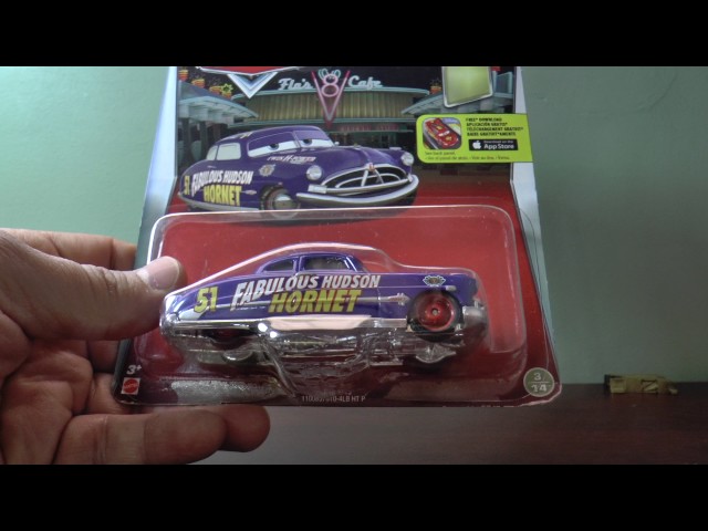 Vídeo relacionado con Disney Coches y Pixar Vehículo Juguete Doc Hudson 1:43 Pullback para niños de 3 años o más