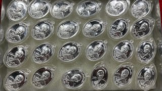 EP October 10, 2025, full arrangement, bringing the whole tray, the best amulets of Luang Pu Phae...