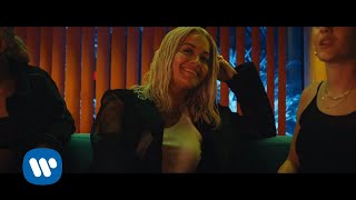 Kadr z teledysku Let You Love Me tekst piosenki Rita Ora