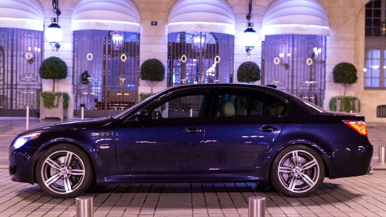 BMW M5 V10  ! ( Vous allez être frustrés ) vidéo délire entre amis.