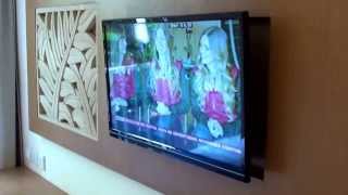 preview picture of video 'Holiday Inn Express, Bali Kuta Square, Indonesia - Review of a Twin Room 0120'