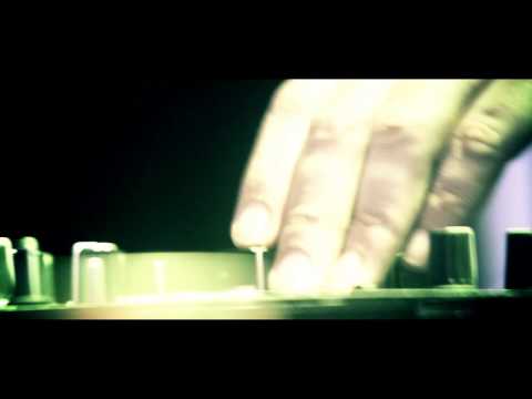 RudeOne feat. Cosmo MC - Live @ Synergy 2012