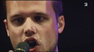 White Lies - The Power & The Glory (Telekom Street Gig)