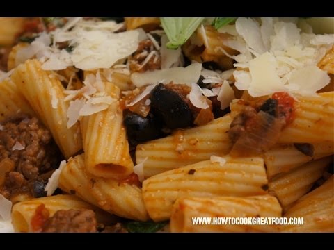 Italian Food - Spicy Beef Black Olives & Tomato...