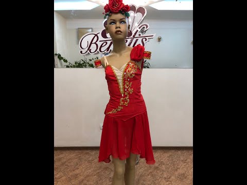 Costum de scena F 0194B - video 2