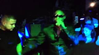 Doug E Fresh & Will Smith teach you how to Dougie (2012)