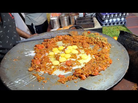 Street Bhurji Pav for Rs 35 | Cheapst scrambled Eggs | Indian Street Food