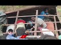Public Rush To Overturned Lorry To Collect Eggs By Buckets At Nandyal District | V6 News - Video