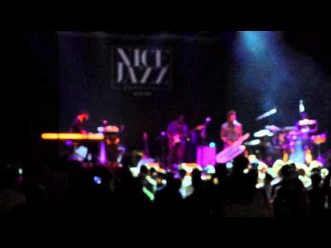 "Get lucky" Robert Glasper Experiment feat. Yasiin Bey aka Mos Def Live @Nicejazzfestival