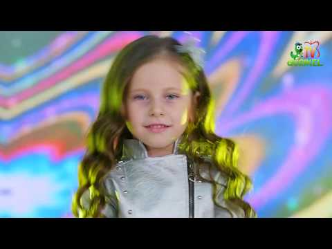 Daniela Popovici - Micuța vedetă (DoReMicii)