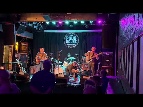 Dragmatic - Hang on to Nothing (The Pour House July 2023)