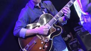 Download lagu Jazz Traffic Festival 2014 - TROY feat Kemala Ayu  'and i love her' mp3