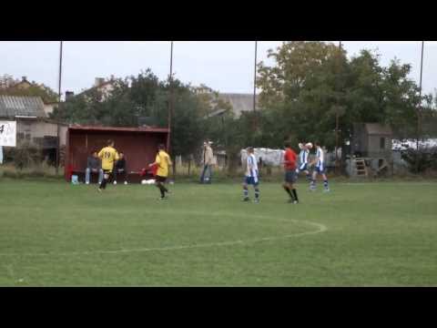 ŁKS Łazy - LZS Dobryń. Bramka na 7:0 (Lukow24.pl)