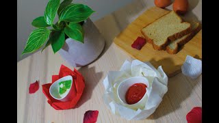 Napkin in the shape of a rose  منديل على شكل وردة