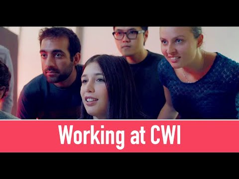 download lagu mp3 mp4 Cwi Watch, download lagu Cwi Watch gratis, unduh video klip Cwi Watch