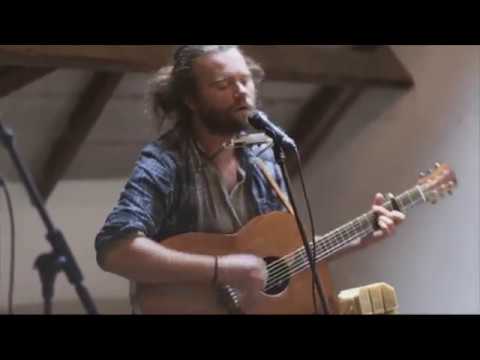 Deep in the dirt // Attic Recordings // Bjarke Ramsing