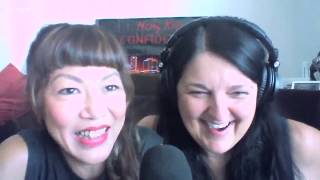Chinese Chit Chat - Jules Hannaford - China
