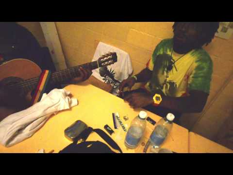 [Reggaenews.ch] Ganja-Anthem Backstage-Session / Cookie / Baba / Redwan / Max Rubadub / Dixkson