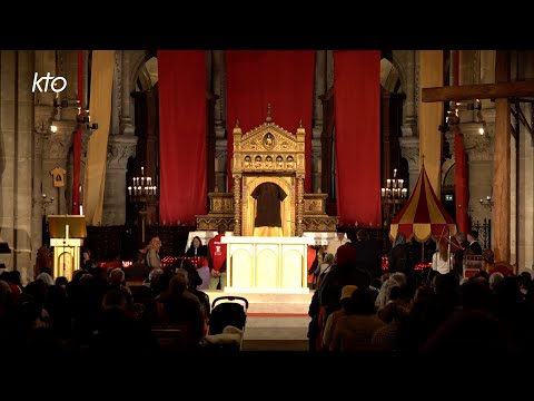 "Me voilà revenu pour adorer la Sainte Tunique"