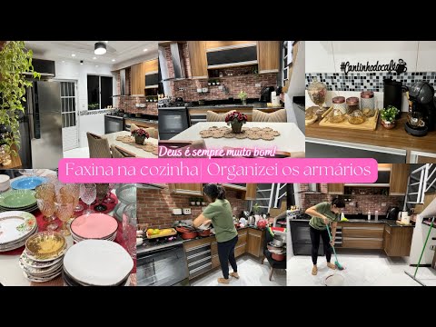 Limpeza e organização dos armários| Faxina pesada na cozinha| Limpei tudo| Missão virtuosa