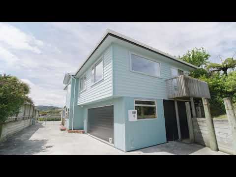 6 Brydon Way, Paparangi - Wellington (Ben Everist & Craig Lowe)