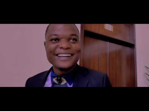 DELPHIN MUKENDI chante lungenyi ni meji "la sagesse et l'intelligence" pour donner conseil aux chrét