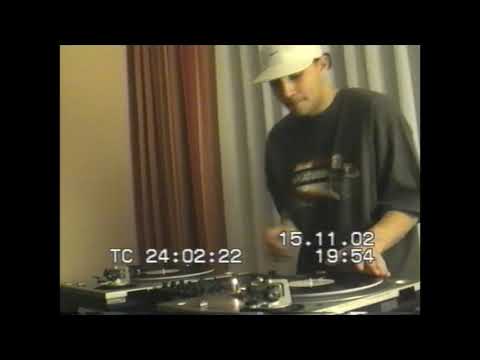 ITF WORLD 2002 - DJ I EMERGE Practice Room 1 - Aaliyah Beat-Juggling