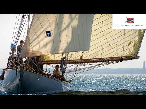 Schiffsgruß zum HAFENGEBURTSTAG@HOME: 12 Meter Rennyacht HETI