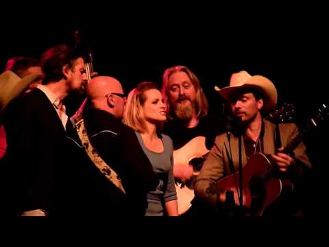The Broken Circle Breakdown Bluegrass Band - Do I Ever Cross Your Mind -- Live At AB 21-12-2014