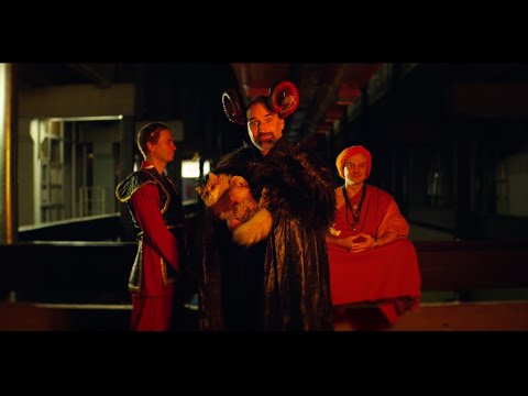 Korben Dallas - Daj si pozor, čomu uveríš (official video)