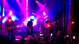 Scared Albert Hammond Jr. Live