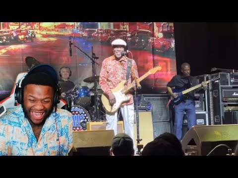 FIRST TIME REACTING TO Buddy Guy - I'm Your Hoochie Coochie Man