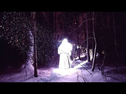 Sidewalks and Skeletons, Alex Bosq, Soft Siren - 4 am (Video Oficial)