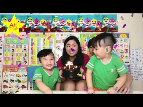 Twins-Aiden & Kingsley celebrate mom ‘s Birthday