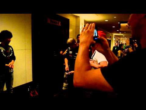 EVO 2013 Day 2 - Filipino Champ trying to get a picture with Daigo