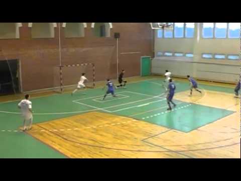 Nikars-TSI 4.12.2011. 8-1