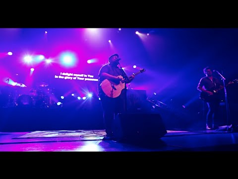 Big Daddy Weave - Overwhelmed Live