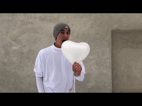 majtis - mano cornuta