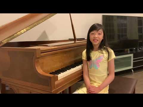 Little Dance in Canon Form - Bela Bartok | Emma at the Piano, 10 years old