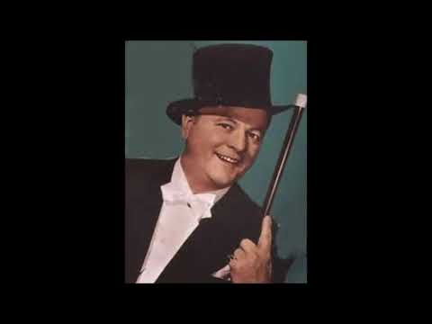 Gene Austin - A Garden In The Rain