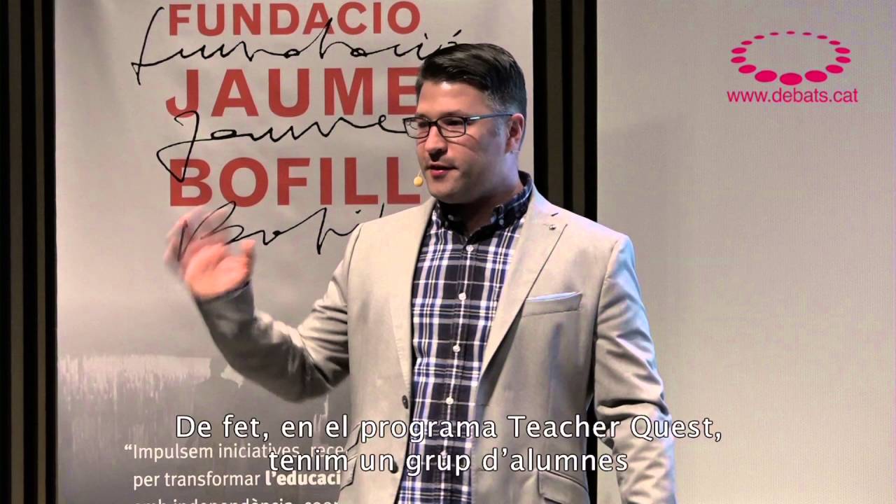 Ross Flatt - Revolucionar l’escola des del design thinking i el joc. (resum) 